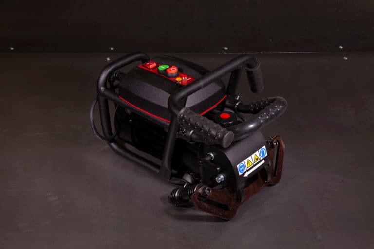 Image of BM-21 ja BM-21S viistejyrsin