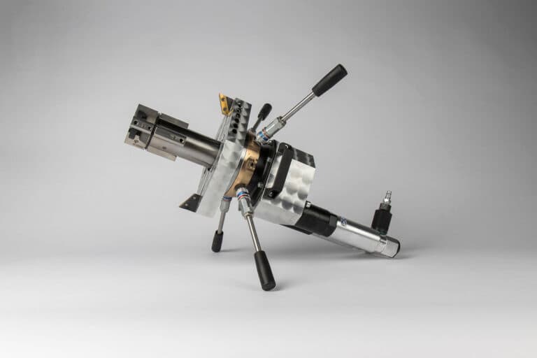 Image of Putken viisteytyskoneet sisäpuolisella kiinnityksellä